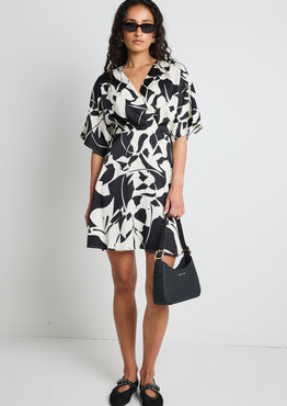 Dali Black White Satin SS Kimono Mini Dress