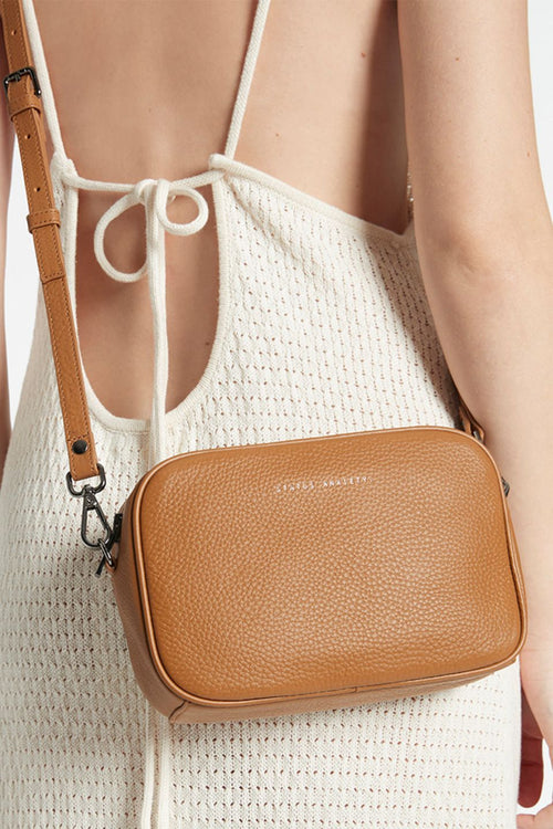 tan crossbody bag