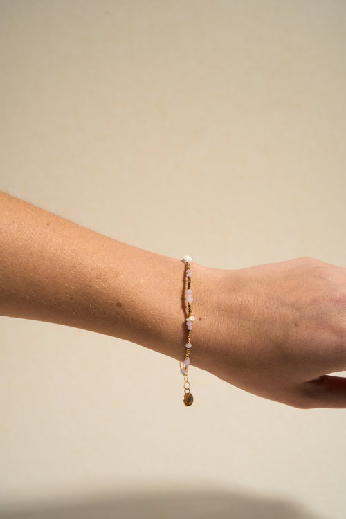 rose bead white stone bracelet