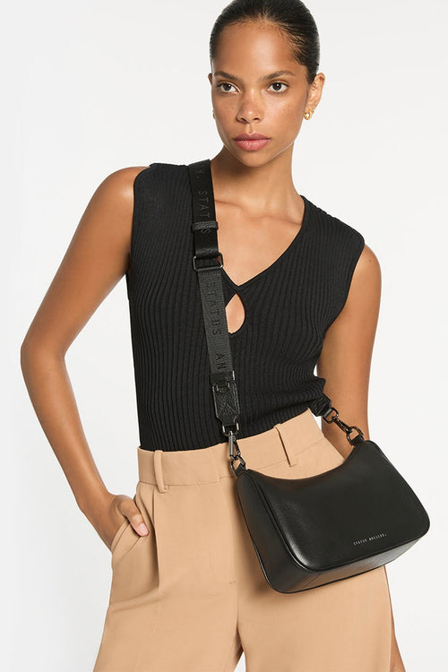 black shoulder bag