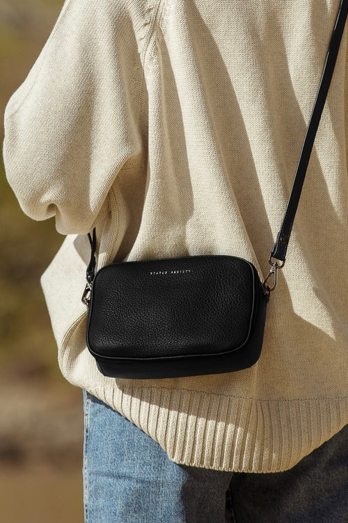 black crossbody bag