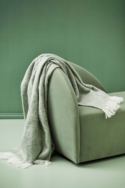 Sorrento Sage Super Soft 125x150cm Throw HW Throws Baya   