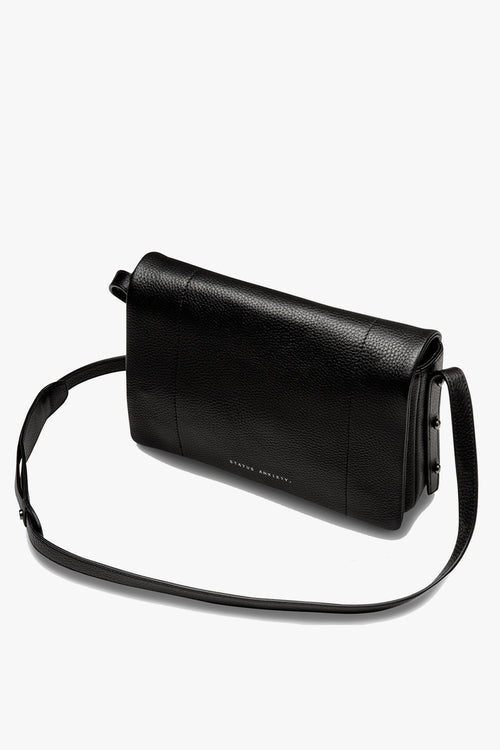 black shoulder handbag